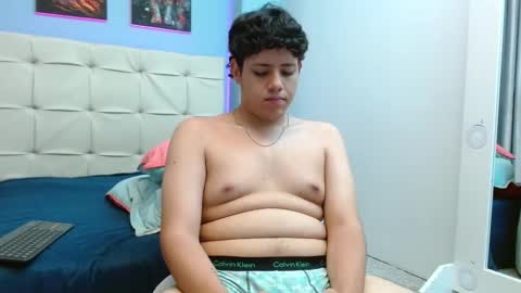 Snapshot of krist_palma chatting on 6, 3, 2025 krist_palma online show from 6, 3, 2025