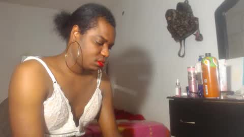 Snapshot of kristal_cox2 chatting on 30, 4, 2026 kristal_cox2 online show from 30, 4, 2026