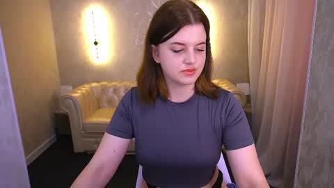 kristifoxy online show from 9, 7, 2026