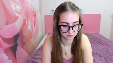 Kristina Adel online show from 12, 3, 2025