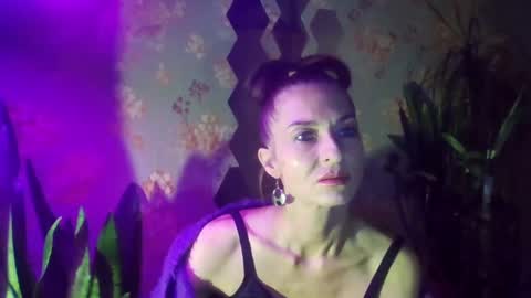 Snapshot of kristinagold44 chatting on 12, 12, 2024 Kristina online show from 12, 12, 2024