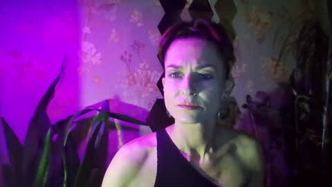 Snapshot of kristinagold44 chatting on 28, 12, 2024 Kristina online show from 28, 12, 2024