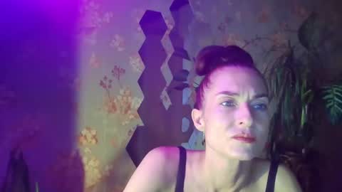 Snapshot of kristinagold44 chatting on 5, 2, 2025 Kristina online show from 5, 2, 2025