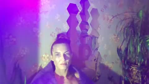 Snapshot of kristinagold44 chatting on 6, 2, 2025 Kristina online show from 6, 2, 2025