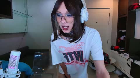 kristina online show from 1, 2, 2025