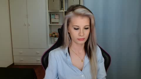 KristineAmore online show from 21, 3, 2026