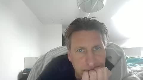 kristof8504 online show from 12, 1, 2026