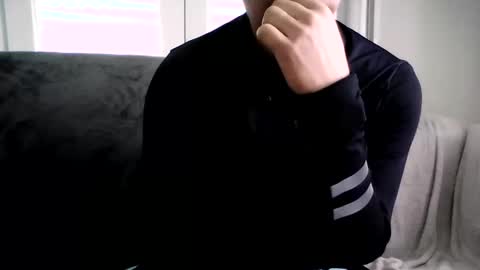 Snapshot of kristoffer220 chatting on 10, 3, 2025 kristoffer220 online show from 10, 3, 2025