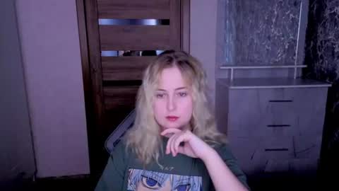 Snapshot of kristy_fran chatting on 20, 6, 2026 Kristy online show from 20, 6, 2026