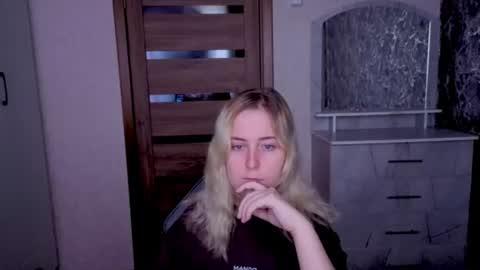 Snapshot of kristy_fran chatting on 2, 7, 2026 Kristy online show from 2, 7, 2026