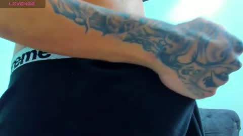 Snapshot of kroywave chatting on 29, 6, 2026 Kroy Wave Muscle Tattoos Latino online show from 29, 6, 2026