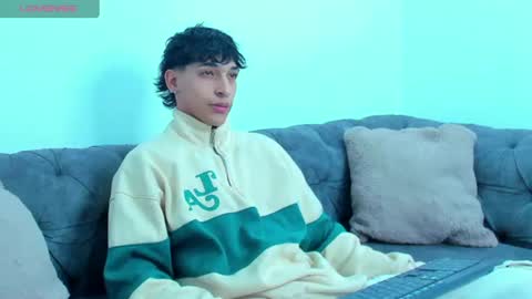 Snapshot of kroywave chatting on 2, 7, 2026 Kroy Wave Muscle Tattoos Latino online show from 2, 7, 2026