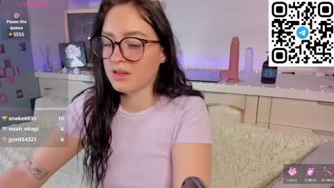 Snapshot of kruela_eva chatting on 4, 2, 2025 Kruela GTM3Tue Wed Thu Fri Sun 0400 am-1030pm online show from 4, 2, 2025