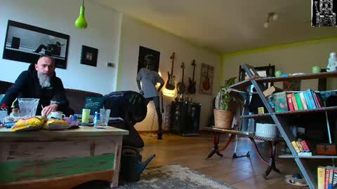 krummersaebel online show from 24, 2, 2025