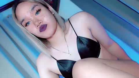 Snapshot of kryplialoveyou chatting on 22, 3, 2026 kryplialoveyou online show from 22, 3, 2026