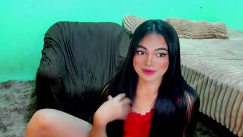 Snapshot of krystal_angel chatting on 8, 5, 2026 krystal_angel online show from 8, 5, 2026