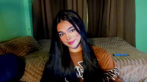Snapshot of krystal_angel chatting on 20, 5, 2026 krystal_angel online show from 20, 5, 2026