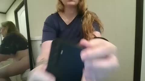 Krystal online show from 3, 3, 2025