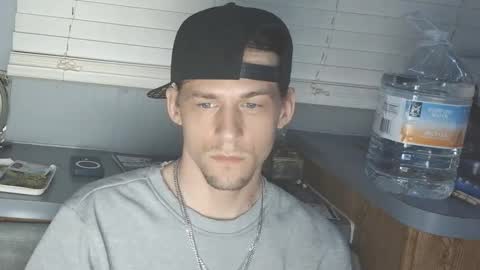 Snapshot of krytiar1992 chatting on 2, 10, 2025 krytiar1992 online show from 2, 10, 2025