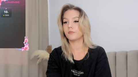 Snapshot of ksusha__sweet chatting on 23, 9, 2025 Lady online show from 23, 9, 2025