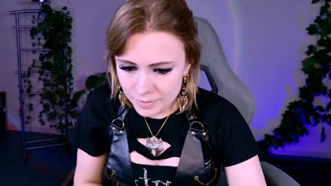 Snapshot of kumiho_7777 chatting on 13, 5, 2026 Eileen online show from 13, 5, 2026