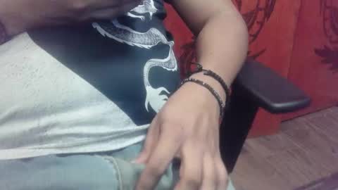 kunahub17 online show from 4, 11, 2025