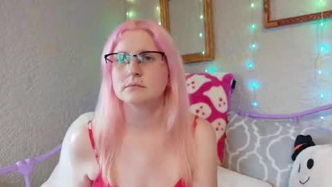 Snapshot of kunzitegoddess chatting on 26, 4, 2026 Samantha online show from 26, 4, 2026