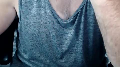 Snapshot of kwib34 chatting on 12, 10, 2025 kwib34 online show from 12, 10, 2025