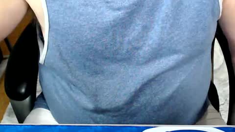 Snapshot of kwib34 chatting on 19, 10, 2025 kwib34 online show from 19, 10, 2025