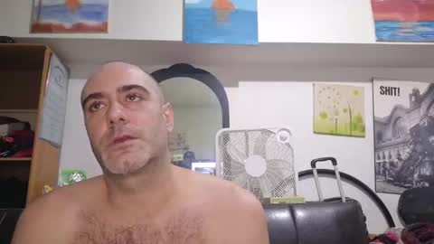 Snapshot of kyle67527 chatting on 23, 11, 2025 kyle67527 online show from 23, 11, 2025