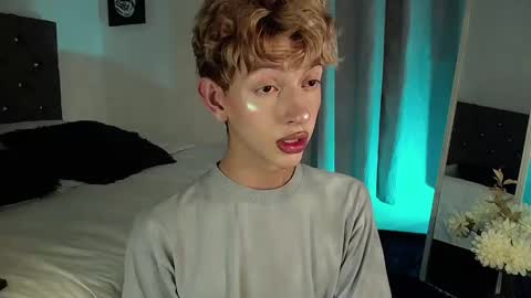 Kyle Cooper online show from 28, 12, 2024