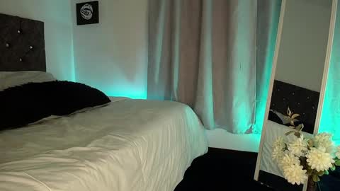 Kyle Cooper online show from 30, 12, 2024