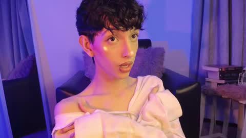 Kyle Cooper online show from 5, 3, 2025