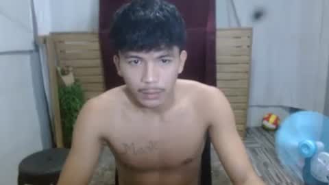 kyle_lourence online show from 25, 4, 2026