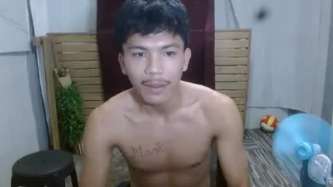 kyle_lourence online show from 26, 4, 2026