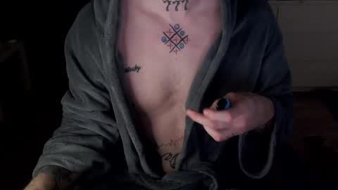 Snapshot of kyle_tattoo chatting on 6, 2, 2026 kyle online show from 6, 2, 2026