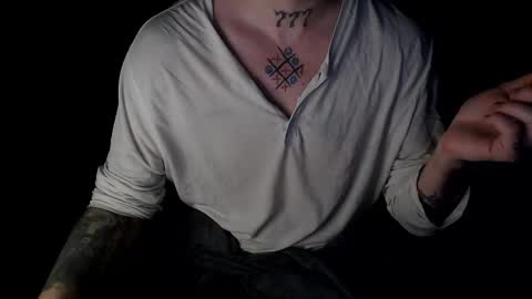 Snapshot of kyle_tattoo chatting on 2, 3, 2026 kyle online show from 2, 3, 2026