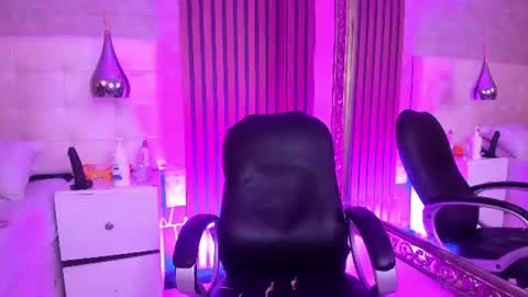 Snapshot of kylepresly chatting on 30, 7, 2026 Kyle online show from 30, 7, 2026