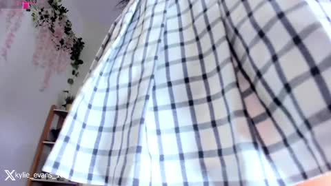 Kylie online show from 11, 2, 2025