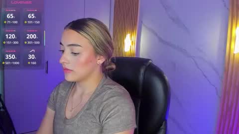 Snapshot of kylie_jones6 chatting on 24, 3, 2026 KYLIE online show from 24, 3, 2026