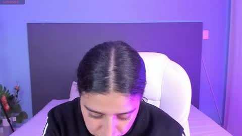 Kylie Reyes  online show from 21, 12, 2024