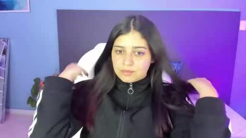 Kylie Reyes  online show from 28, 1, 2025