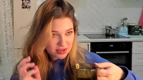 Snapshot of kylieblond chatting on 19, 2, 2025 Din online show from 19, 2, 2025