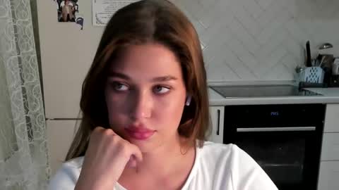 Snapshot of kylieblond chatting on 10, 10, 2025 Din online show from 10, 10, 2025