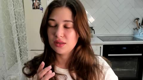 Snapshot of kylieblond chatting on 23, 11, 2025 Din online show from 23, 11, 2025