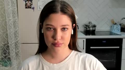 Snapshot of kylieblond chatting on 16, 12, 2025 Din online show from 16, 12, 2025