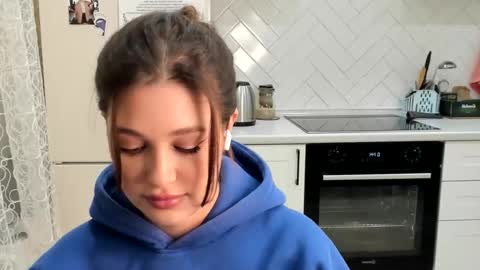 Snapshot of kylieblond chatting on 8, 1, 2026 Din online show from 8, 1, 2026