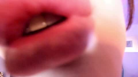 Snapshot of kylieety chatting on 5, 6, 2026 KYLIE online show from 5, 6, 2026