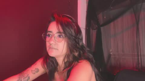 K Y L I E online show from 21, 12, 2025