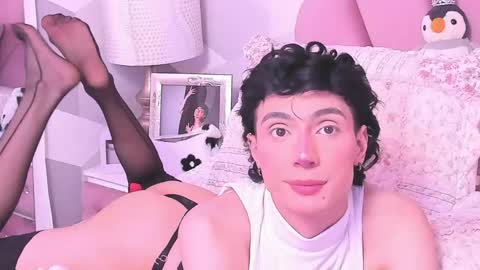 Snapshot of kyliemonnet chatting on 21, 5, 2026 Kylie jl online show from 21, 5, 2026